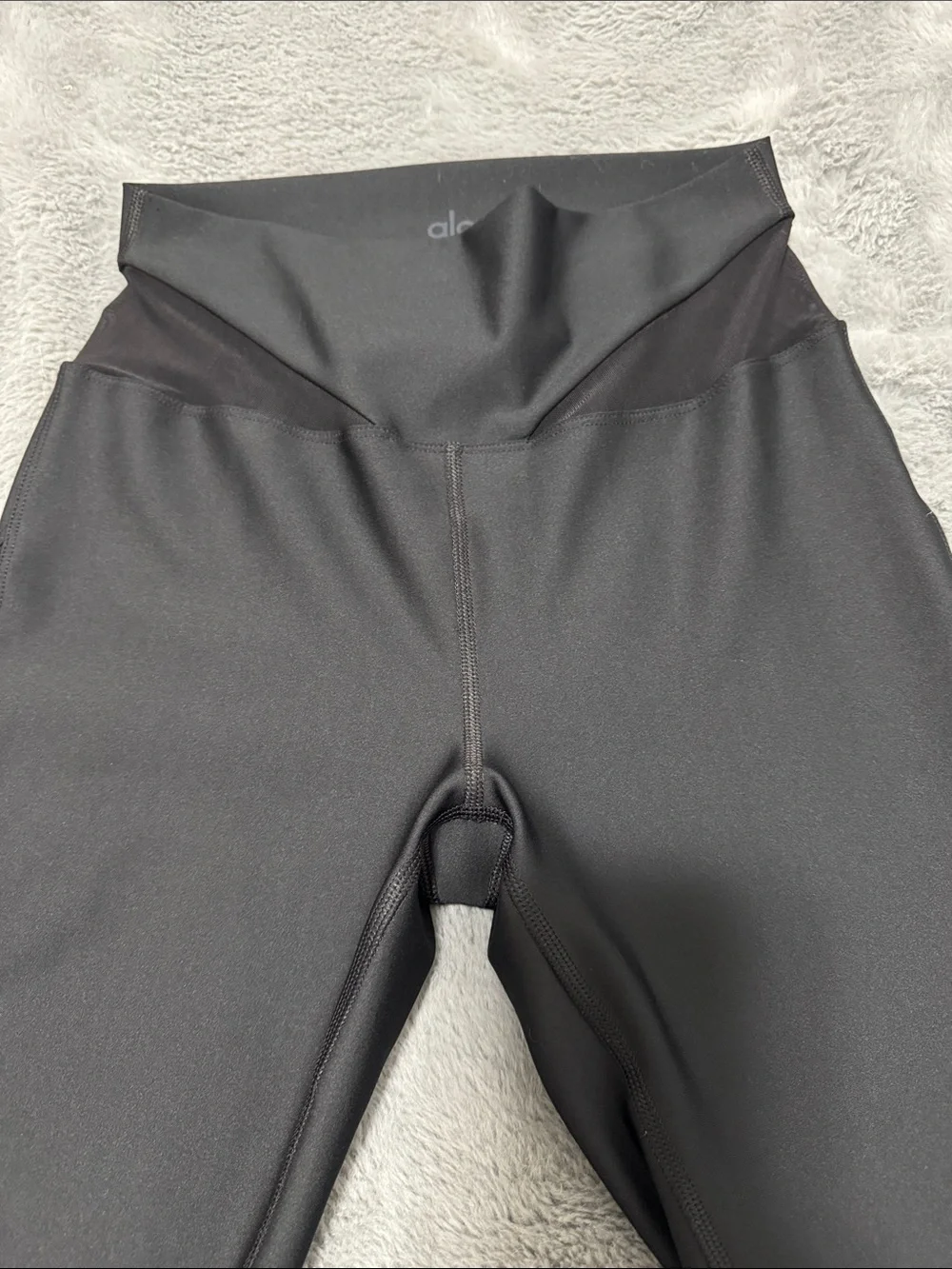 Alo Yoga Airlift Mesh High-Waist Allure Black Leggings